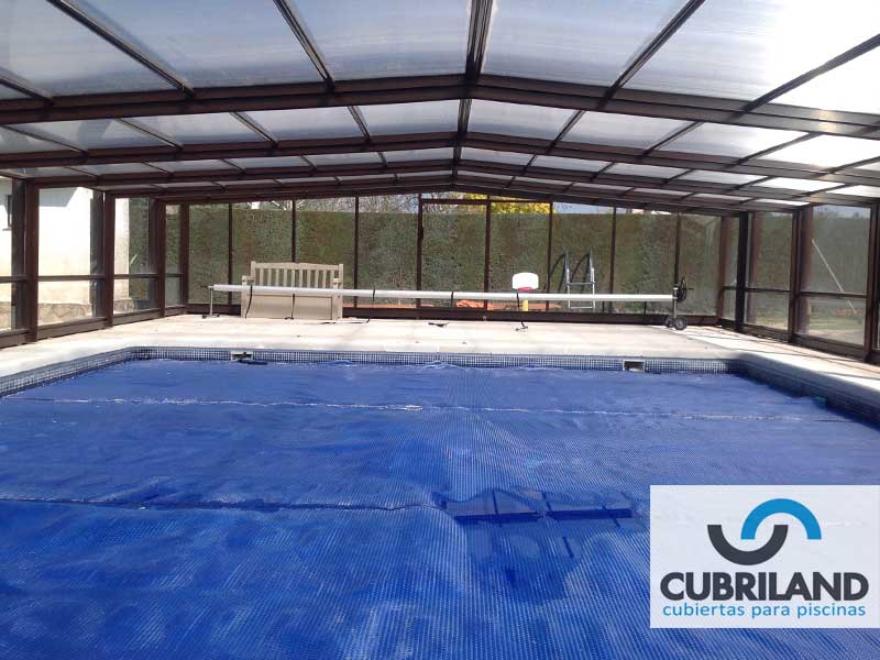 cubiertas altas telescopicas para la piscina